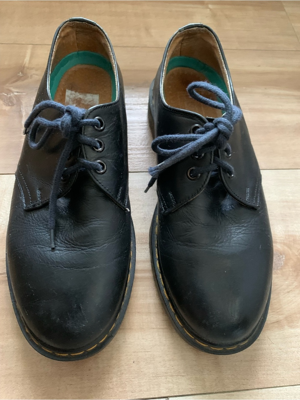 Dexter Black Leather Derby Shoes.